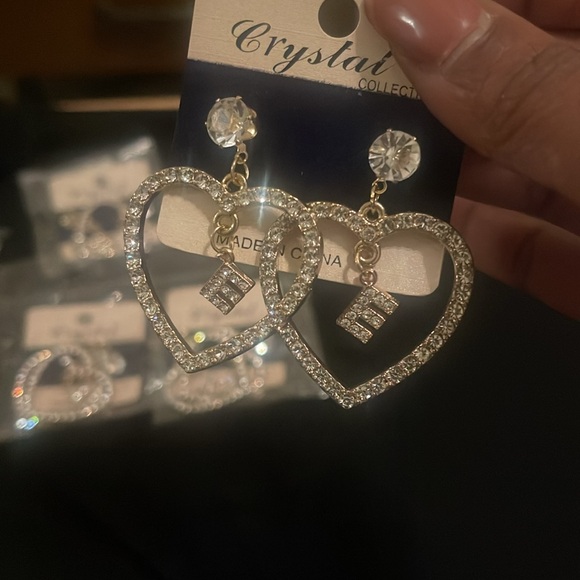 Initial Earring - Picture 3 of 6